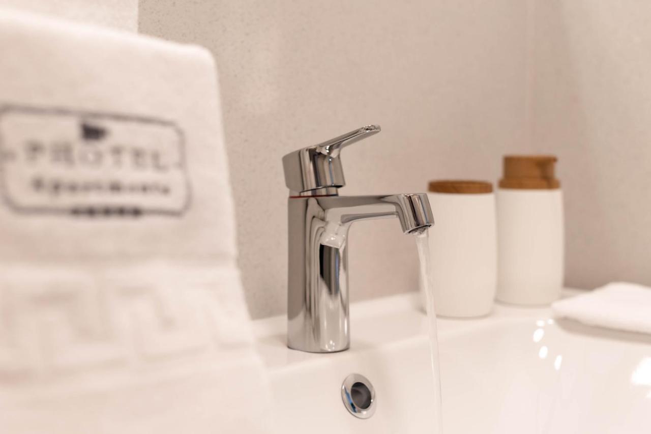 Photel Studio Apartments 茨里克韦尼察 外观 照片